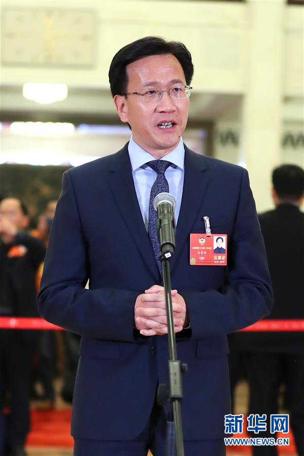 （兩會&middot;XHDW）（8）全國政協(xié)委員接受采訪