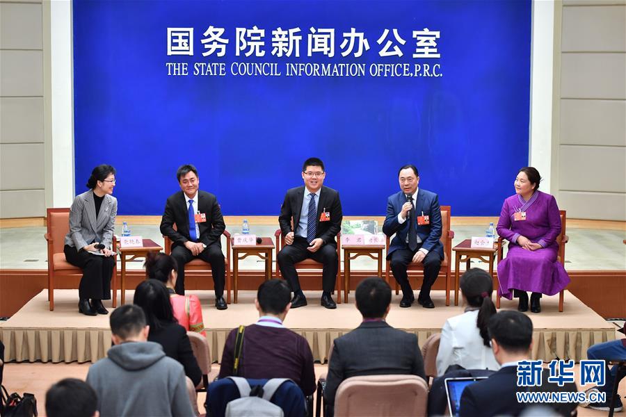 （兩會）（2）全國人大代表暢談脫貧攻堅(jiān)工作經(jīng)驗(yàn)和實(shí)踐