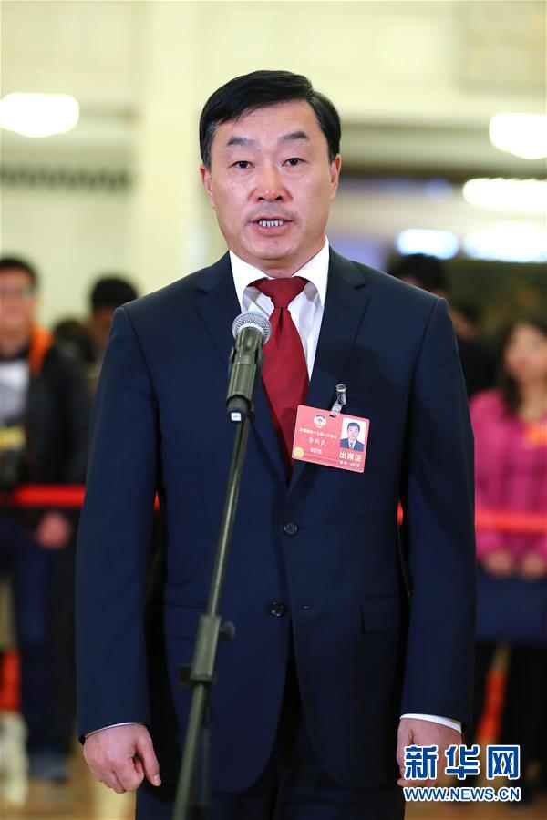 （兩會&middot;XHDW）（11）全國政協(xié)委員接受采訪