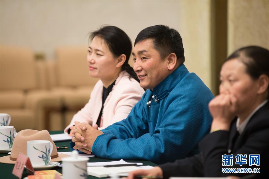 (兩會(huì)·基層代表履職故事)(2)全國人大代表吳云波:共享新時(shí)代發(fā)展成果