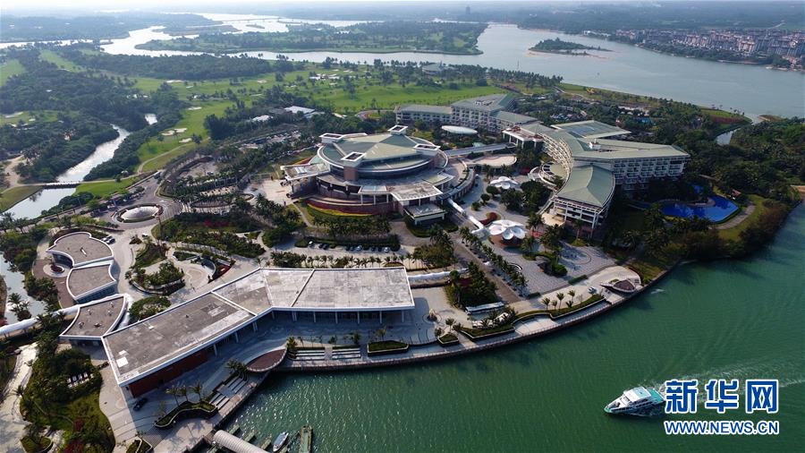 （新華全媒頭條&middot;圖文互動(dòng)）（14）風(fēng)正一帆懸&mdash;&mdash;以習(xí)近平同志為核心的黨中央治國理政一年間