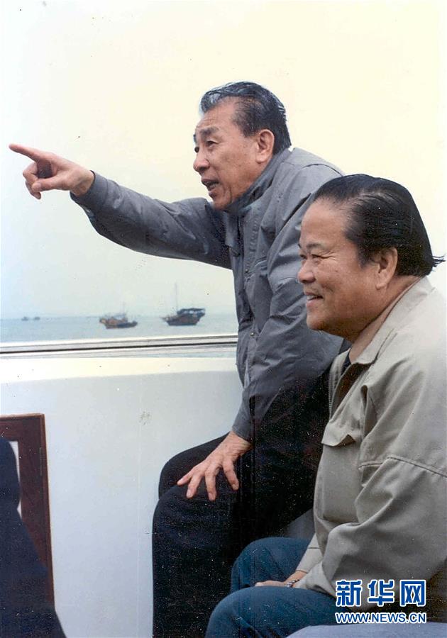 （改革先鋒風(fēng)采&middot;圖文互動(dòng)）（2）袁庚：改革開(kāi)放試驗(yàn)田&ldquo;蛇口模式&rdquo;的探索創(chuàng)立者