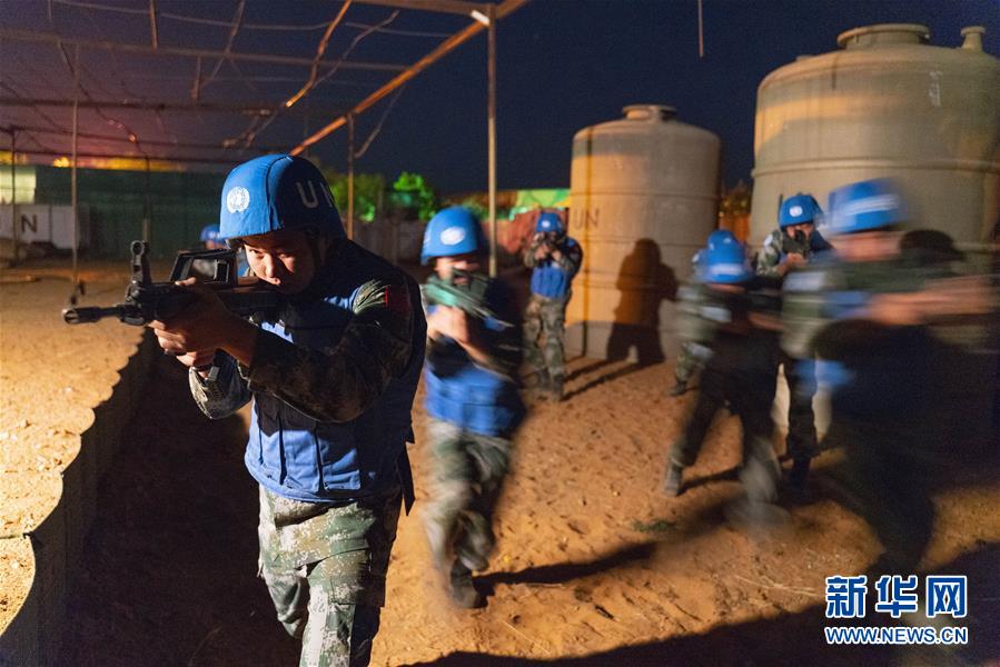 （新華全媒頭條&middot;圖文互動(dòng)）（3）向祖國(guó)報(bào)告：我在戰(zhàn)位守萬家團(tuán)圓&mdash;&mdash;解放軍和武警部隊(duì)新春佳節(jié)備戰(zhàn)執(zhí)勤記事