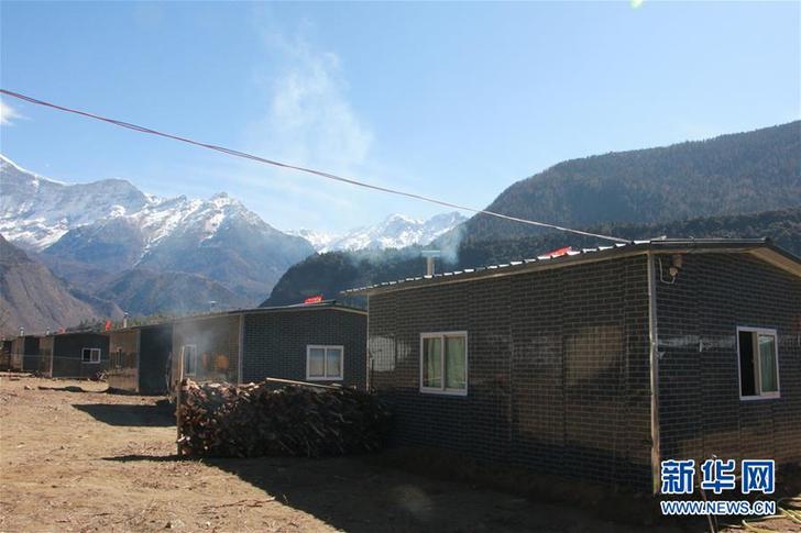 （圖文互動(dòng)）（1）&ldquo;這里過新年和往常一樣熱鬧&rdquo;&mdash;&mdash;西藏雅江堰塞湖受災(zāi)群眾安置點(diǎn)新春見聞