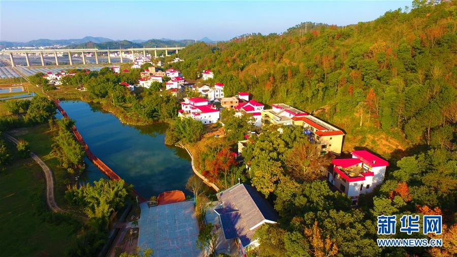 （兩會(huì)前夕看落實(shí)&middot;圖文互動(dòng)）（9）奮力脫貧攻堅(jiān) 生態(tài)追&ldquo;清&rdquo;逐&ldquo;綠&rdquo;&mdash;&mdash;江西落實(shí)習(xí)近平總書(shū)記全國(guó)兩會(huì)重要講話精神紀(jì)實(shí)