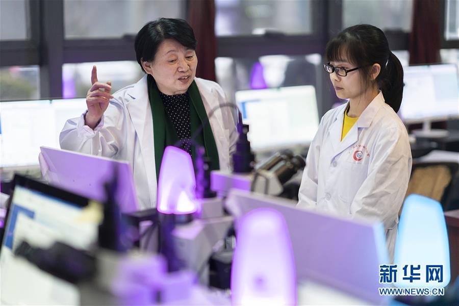 (愛國情 奮斗者·圖文互動)(1)海歸博士孫小蓉:用“蘭丁”助婦女遠(yuǎn)離宮頸癌陰影