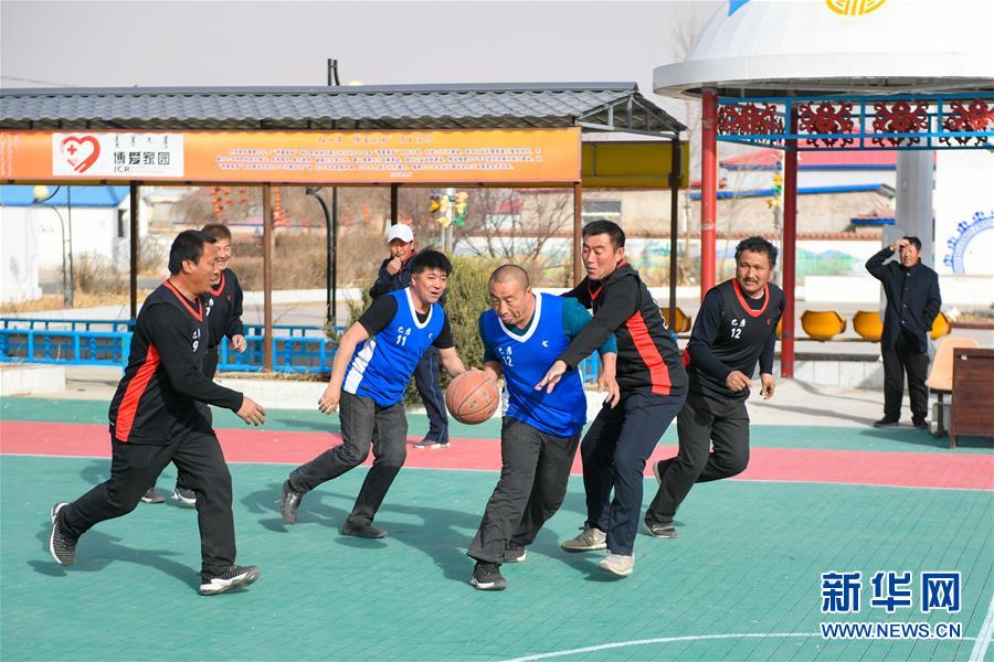 （壯麗70年&middot;奮斗新時(shí)代&middot;圖文互動(dòng)）（5）情同一家，守望相助，共奔小康&mdash;&mdash;內(nèi)蒙古興安盟巴彥敖包嘎查民族團(tuán)結(jié)見(jiàn)聞