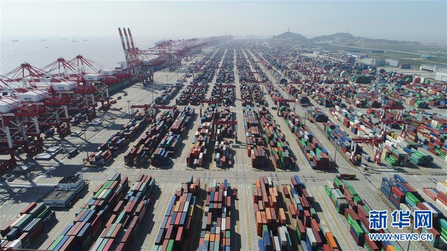 (新華全媒頭條·壯麗70年 奮斗新時代——推動高質量發(fā)展調研行·圖文互動)(8)百尺竿頭再登攀——高質量發(fā)展的“上海答卷”