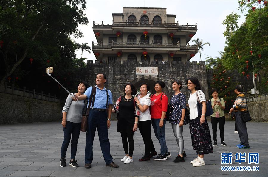 (壯麗70年 奮斗新時代——推動高質(zhì)量發(fā)展調(diào)研行·圖文互動)(4)生態(tài)旅游“大文章” 文旅融合綻光彩——廣西邊關(guān)風(fēng)情旅游帶建設(shè)縱覽