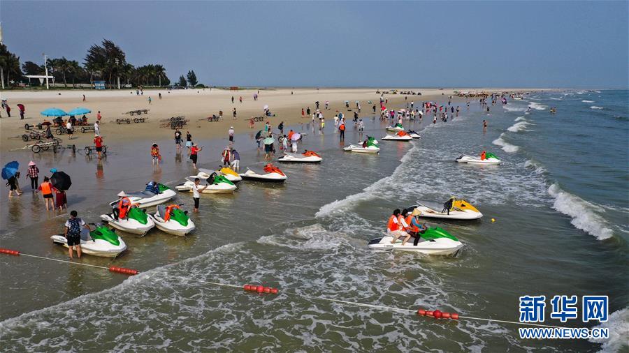 （壯麗70年 奮斗新時代&mdash;&mdash;推動高質(zhì)量發(fā)展調(diào)研行&middot;圖文互動）（1）近海能看鯨魚白海豚，廣西這片濱海旅游勝地啥來頭？