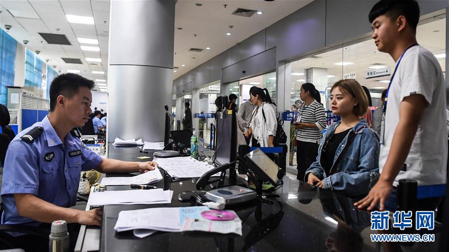 （壯麗70年 奮斗新時(shí)代&mdash;&mdash;推動(dòng)高質(zhì)量發(fā)展調(diào)研行&middot;圖文互動(dòng)）（5）近海能看鯨魚白海豚，廣西這片濱海旅游勝地啥來(lái)頭？