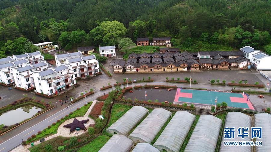 （壯麗70年&middot;奮斗新時(shí)代&middot;圖文互動）（3）華屋處處皆&ldquo;華屋&rdquo;&mdash;&mdash;江西瑞金&ldquo;紅軍村&rdquo;華屋脫貧記