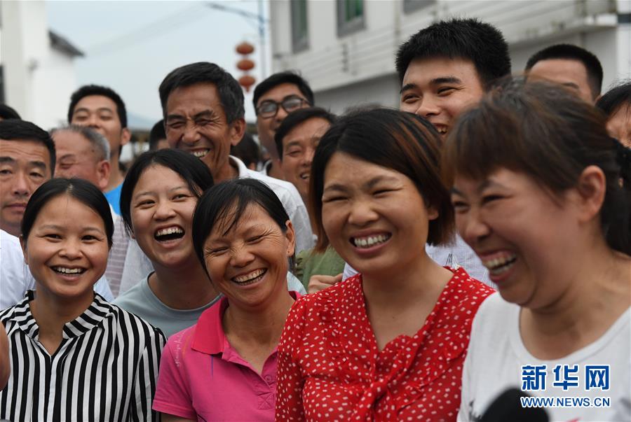 （新華全媒頭條&middot;圖文互動）（9）奮力走好新時(shí)代的長征路&mdash;&mdash;習(xí)近平總書記考察江西回訪記