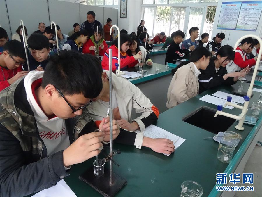 （新華全媒頭條&middot;圖文互動）（6）努力成為好孩子 奮勇爭當(dāng)接班人&mdash;&mdash;兒童節(jié)前夕回訪習(xí)近平總書記關(guān)心過的少年兒童