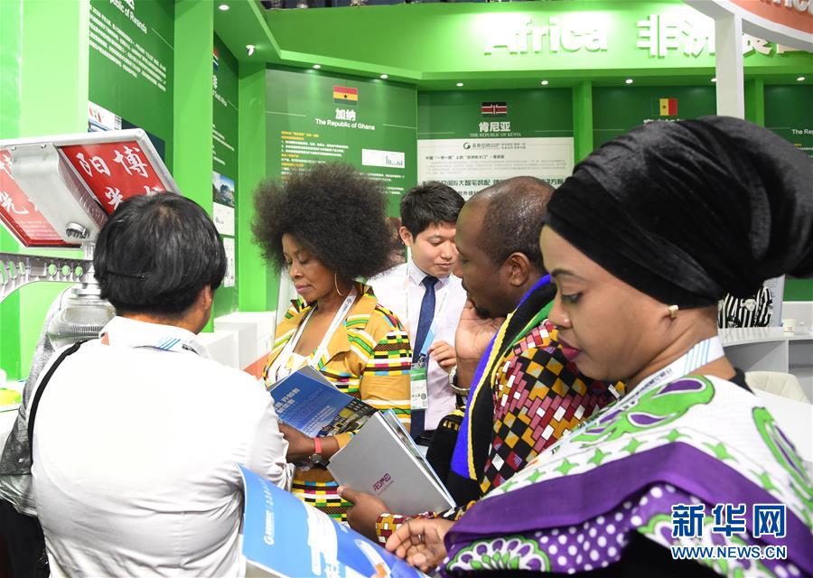 (新華全媒頭條·圖文互動(dòng))(1)風(fēng)勁帆懸 百舸爭(zhēng)流——從“京交會(huì)”看中國(guó)經(jīng)濟(jì)潛力和前景