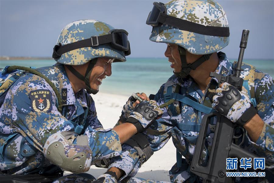 （壯麗70年&middot;奮斗新時代&middot;新華全媒頭條&middot;圖文互動）（7）&ldquo;你在我的航程上，我在你的視線里&rdquo;&mdash;&mdash;走進(jìn)海軍西沙中建島官兵的五彩世界