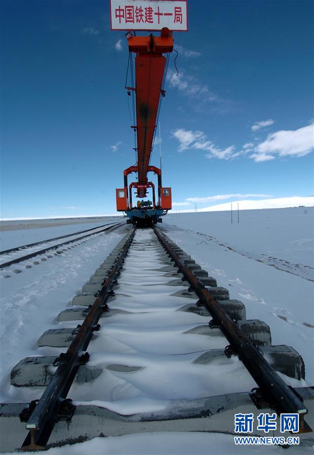 （新華全媒頭條&middot;壯麗70年&middot;奮斗新時(shí)代&middot;圖文互動）（4）開拓雪域高原的夢想之路&mdash;&mdash;來自青藏鐵路的蹲點(diǎn)報(bào)告