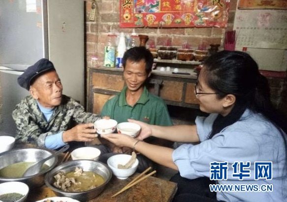 （新華全媒頭條&middot;時(shí)代先鋒&middot;圖文互動(dòng)）（7）芳華無(wú)悔&mdash;&mdash;追記用生命堅(jiān)守初心和使命的青年共產(chǎn)黨員黃文秀