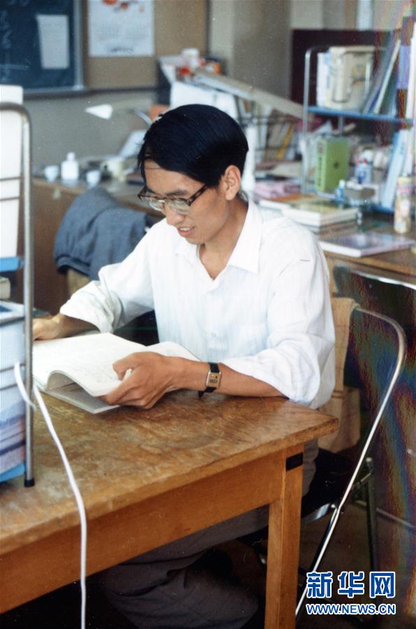 (新華全媒頭條·圖文互動(dòng))(5)和蔬菜“說(shuō)話”的人——中國(guó)工程院院士李天來(lái)的“棚菜人生”