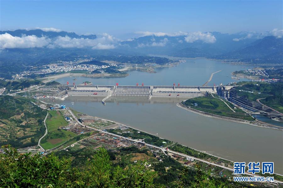 (壯麗70年·奮斗新時(shí)代——共和國(guó)發(fā)展成就巡禮·圖文互動(dòng))(7)潮涌楚天闊——湖北砥礪奮進(jìn)70年譜寫高質(zhì)量發(fā)展華章