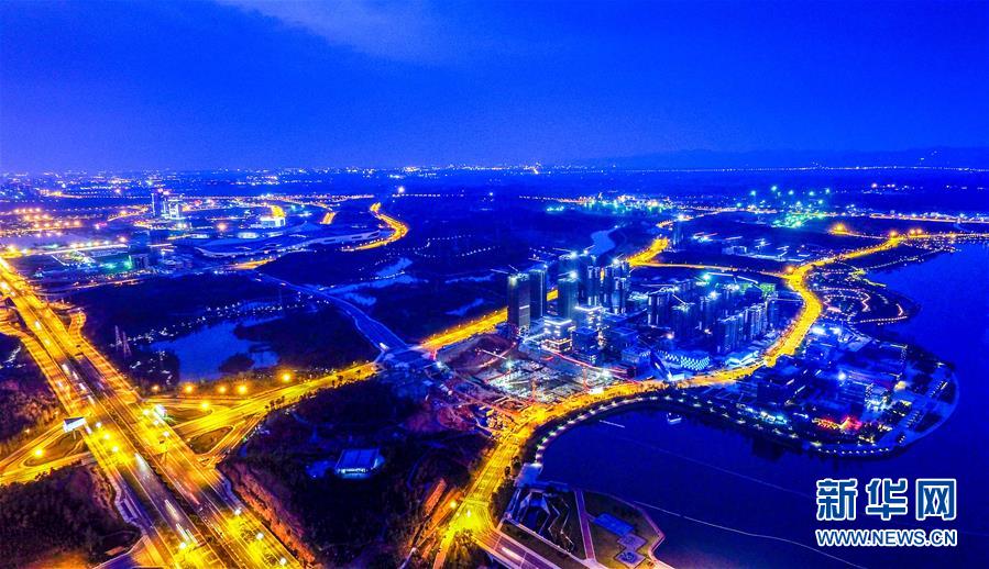 (壯麗70年·奮斗新時代——共和國發(fā)展成就巡禮·圖文互動)(14)治蜀往事激越 興川今朝豪邁——新中國成立70年四川發(fā)展巡禮