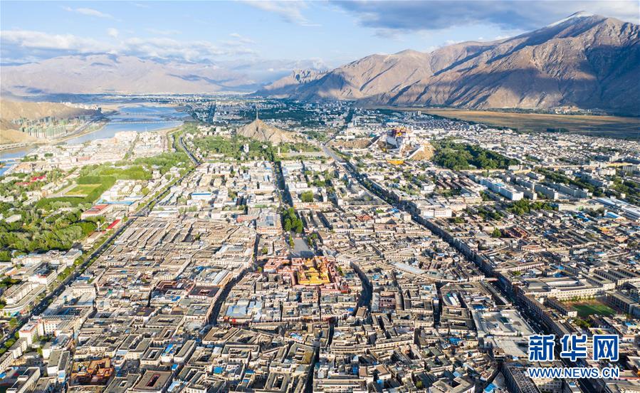 （壯麗70年&middot;奮斗新時(shí)代&mdash;&mdash;共和國發(fā)展成就巡禮&middot;圖文互動）（1）人間奇跡在高原&mdash;&mdash;新中國成立70年西藏發(fā)展成就紀(jì)實(shí)