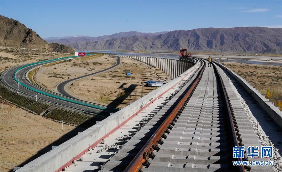 （壯麗70年&middot;奮斗新時(shí)代&mdash;&mdash;共和國發(fā)展成就巡禮&middot;圖文互動）（5）人間奇跡在高原&mdash;&mdash;新中國成立70年西藏發(fā)展成就紀(jì)實(shí)