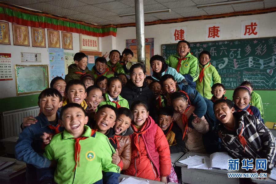 （不忘初心、牢記使命&middot;圖文互動(dòng)）（3）青春之花綻放五千米云端&mdash;&mdash;記扎根海拔最高縣小學(xué)教師夫妻杜安東、曹曉花