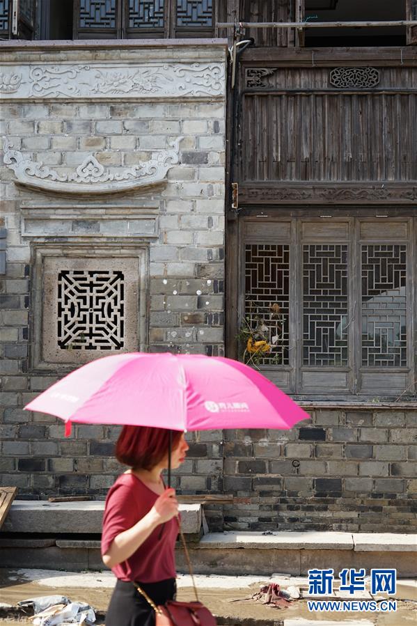 （關(guān)注&ldquo;利奇馬&rdquo;&middot;圖文互動(dòng)）（1）古城洪災(zāi) 八方馳援&mdash;&mdash;洪水災(zāi)害下的浙江臨?，F(xiàn)場(chǎng)目擊