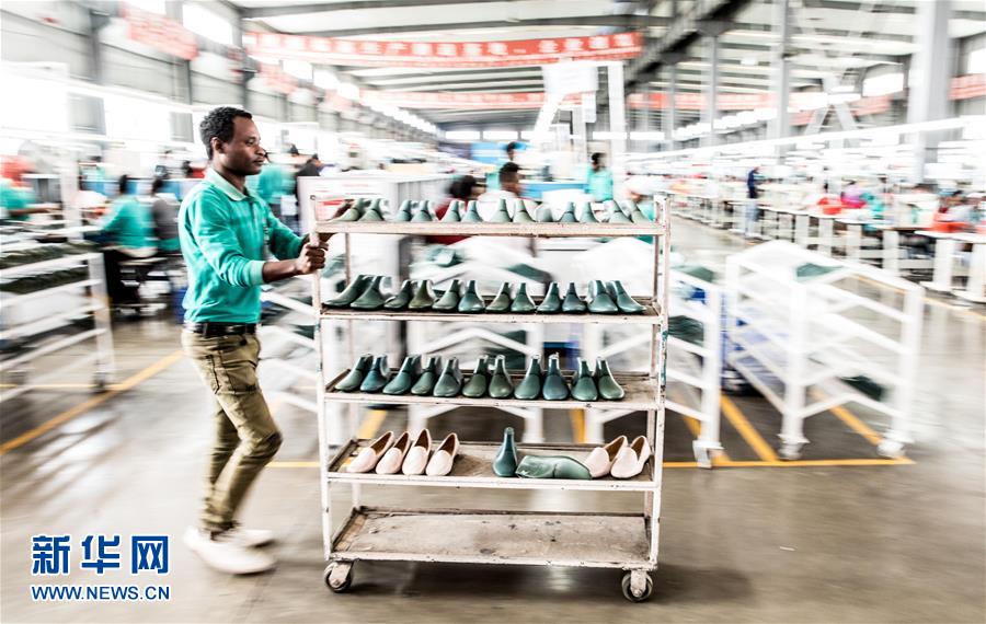 (新華全媒頭條·圖文互動)(7)攜手鑄就非凡夢想——寫在習近平主席提出構(gòu)建更加緊密的中非命運共同體一周年之際