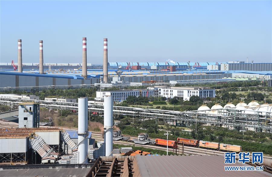 (新華全媒頭條·圖文互動(dòng))(2)百年首鋼 百煉成鋼——從鋼鐵強(qiáng)國(guó)“夢(mèng)工廠”到改革轉(zhuǎn)型“排頭兵”
