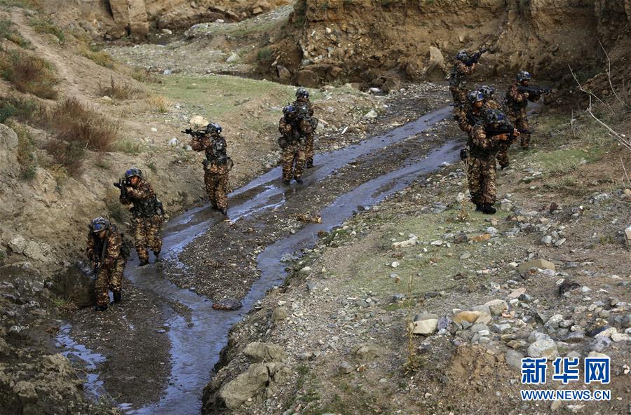 (圖文互動(dòng))(3)猛虎連隊(duì)猛虎兵——新疆軍區(qū)某紅軍團(tuán)一營三連淬煉精兵記事