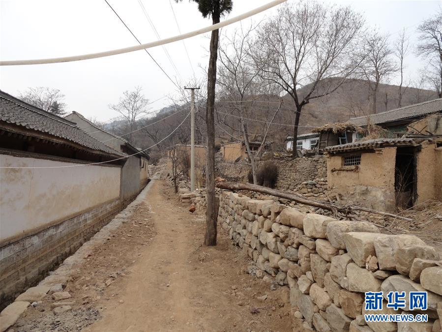 （集中連片特困地區(qū)貧困村調(diào)研行&middot;圖文互動）（4）只要有信心，黃土變成金&mdash;&mdash;河北阜平縣駱駝灣村和顧家臺村脫貧調(diào)查