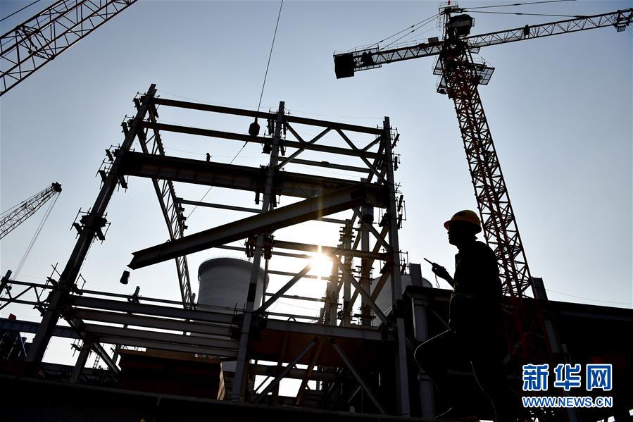 (壯麗70年·奮斗新時代——共和國發(fā)展成就巡禮·圖文互動)(4)從“用不上”到“有保障”——共和國能源業(yè)發(fā)展成就巡禮