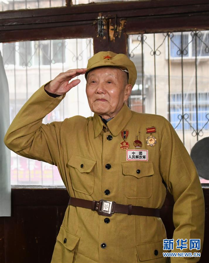 （壯麗70年&middot;奮斗新時(shí)代&mdash;&mdash;共和國榮光）（1）張富清：緊跟黨走，做黨的好戰(zhàn)士