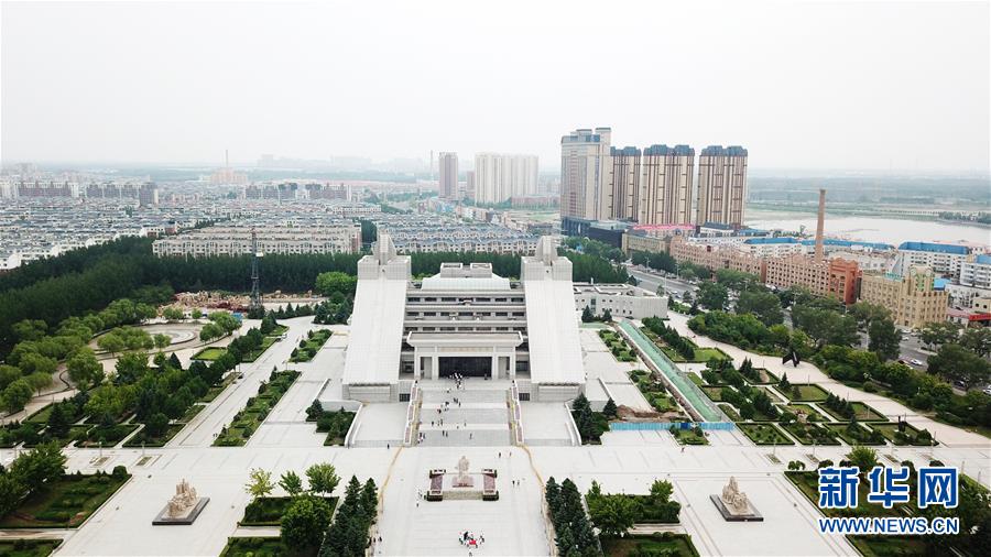 （圖文互動）（11）當(dāng)好標(biāo)桿旗幟 建設(shè)百年油田&mdash;&mdash;寫在大慶油田發(fā)現(xiàn)60周年之際