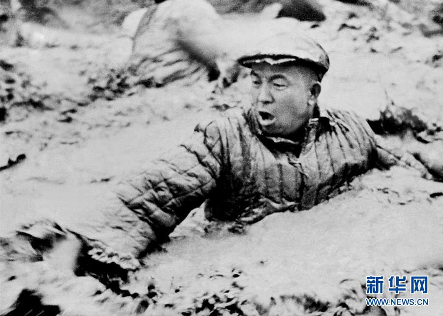 （新華全媒頭條&middot;圖文互動(dòng)）（6）祖國和人民永遠(yuǎn)銘記&mdash;&mdash;獻(xiàn)給逝去的最美奮斗者