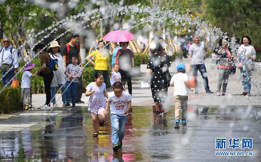 （新華全媒頭條&middot;圖文互動(dòng)）（8）難忘的&ldquo;世園記憶&rdquo; 共同的綠色追求&mdash;&mdash;寫(xiě)在北京世園會(huì)閉幕之際