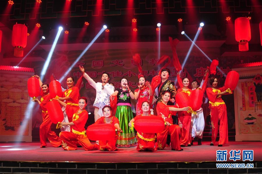 （在習近平新時代中國特色社會主義思想指引下&mdash;&mdash;新時代新作為新篇章&middot;總書記關(guān)心的百姓身邊事&middot;圖文互動）（1）讓鄉(xiāng)村社會既充滿活力又和諧有序&mdash;&mdash;中國鄉(xiāng)村治理呈現(xiàn)新局面