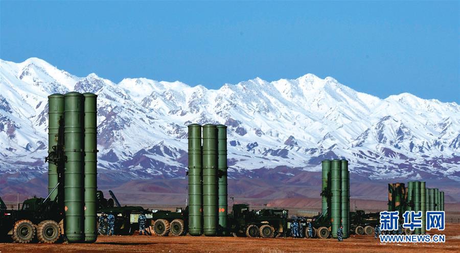 （新華全媒頭條&middot;人民空軍70年&middot;圖文互動(dòng)）（6）陽(yáng)光照耀奮飛的航程&mdash;&mdash;黨中央、中央軍委和習(xí)主席關(guān)心人民空軍建設(shè)發(fā)展紀(jì)實(shí)