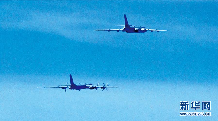 （新華全媒頭條&middot;人民空軍70年&middot;圖文互動(dòng)）（9）陽(yáng)光照耀奮飛的航程&mdash;&mdash;黨中央、中央軍委和習(xí)主席關(guān)心人民空軍建設(shè)發(fā)展紀(jì)實(shí)