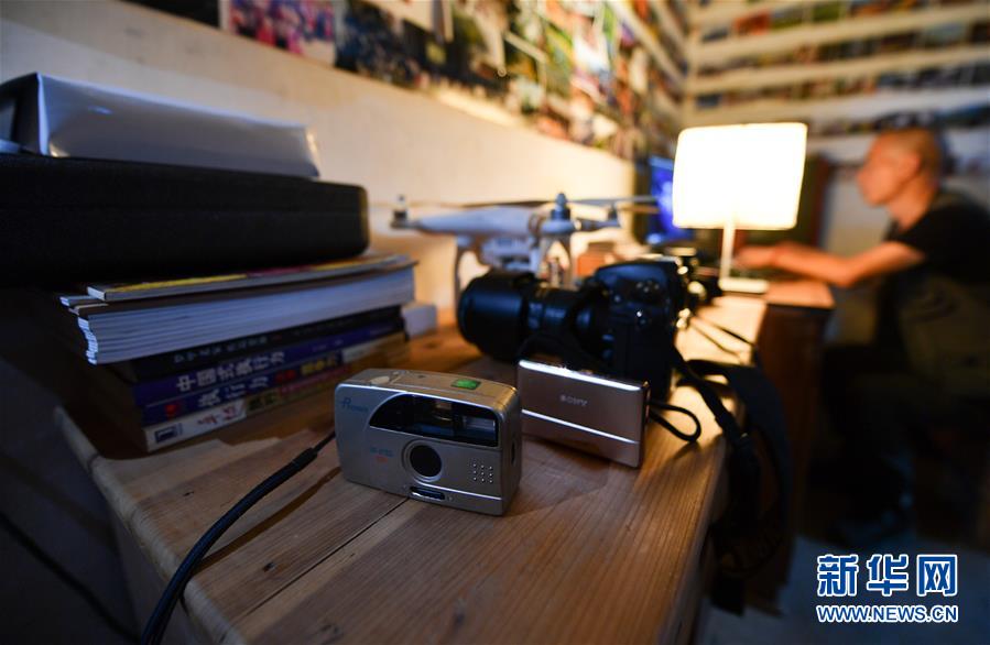 （圖文互動）（7）鄉(xiāng)村攝影師、鄉(xiāng)村&ldquo;模特&rdquo;、民宿店主&mdash;&mdash;鄉(xiāng)村旅游推動婺源農(nóng)民生活方式發(fā)生新變化