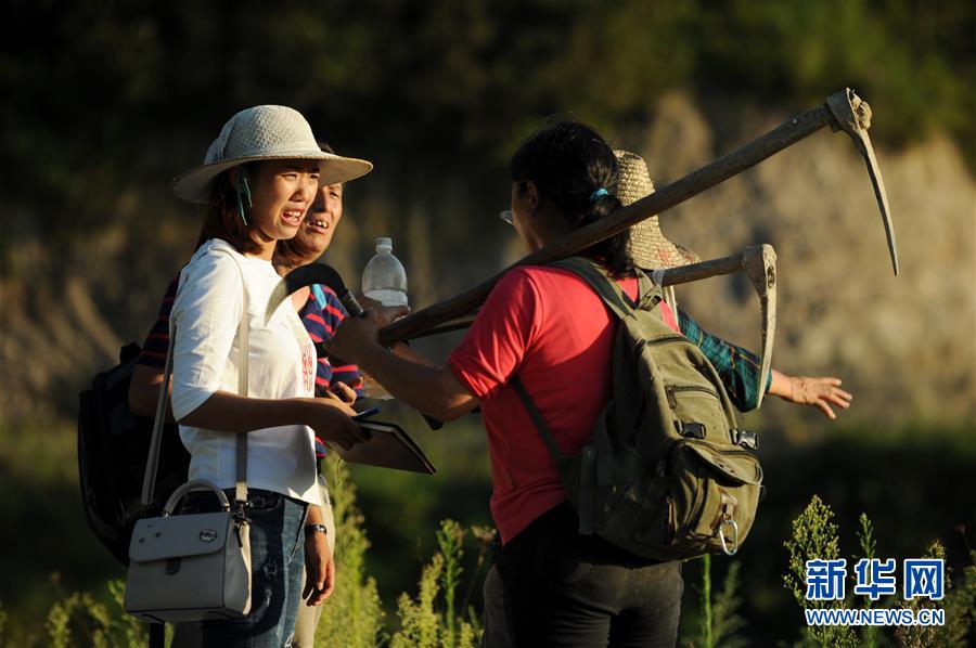 （新華全媒頭條&middot;圖文互動(dòng)）（7）干部去哪兒了？&mdash;&mdash;貴州干部大規(guī)模下沉脫貧攻堅(jiān)一線紀(jì)實(shí)