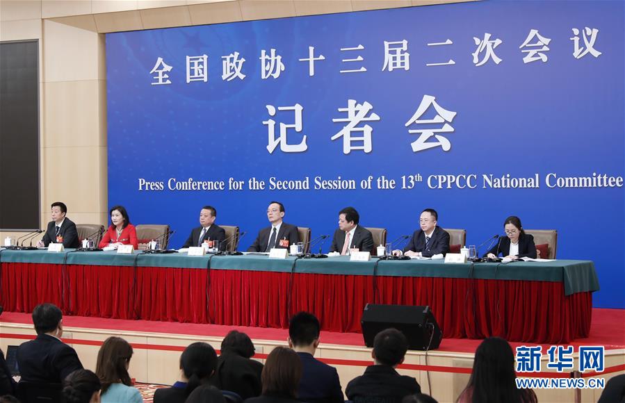 （兩會(huì)&middot;XHDW）（2）政協(xié)委員談優(yōu)化營商環(huán)境、促進(jìn)民營經(jīng)濟(jì)高質(zhì)量發(fā)展