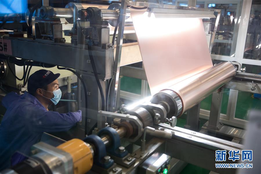 (新華全媒頭條·兩會(huì)特別報(bào)道·圖文互動(dòng))(3)在推進(jìn)高質(zhì)量發(fā)展中創(chuàng)造廣闊空間——從全國(guó)兩會(huì)看奮進(jìn)中國(guó)的發(fā)展機(jī)遇