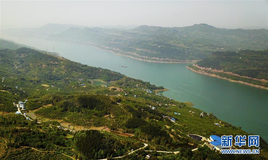 (新華全媒頭條·圖文互動(dòng))(4)深入推進(jìn)大保護(hù) 打造引領(lǐng)高質(zhì)量發(fā)展生力軍——推動(dòng)長江經(jīng)濟(jì)帶發(fā)展座談會(huì)召開四年間