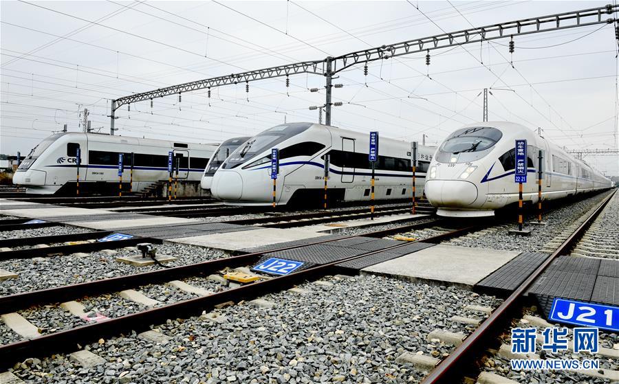 (新春走基層)(2)福建鐵路部門(mén):保安全 迎春運(yùn)