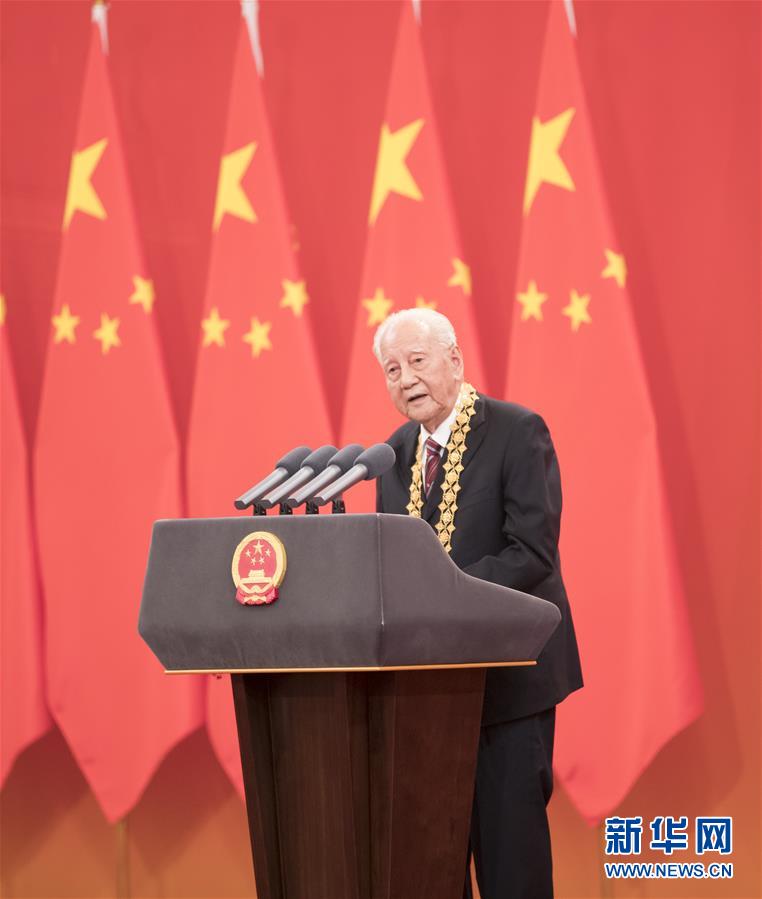 （今日關(guān)注&middot;科技獎(jiǎng)勵(lì)大會(huì)&middot;圖文互動(dòng)）（1）此生屬于祖國(guó)，此生無(wú)怨無(wú)悔&mdash;&mdash;隱身30年的中國(guó)核潛艇先驅(qū)黃旭華