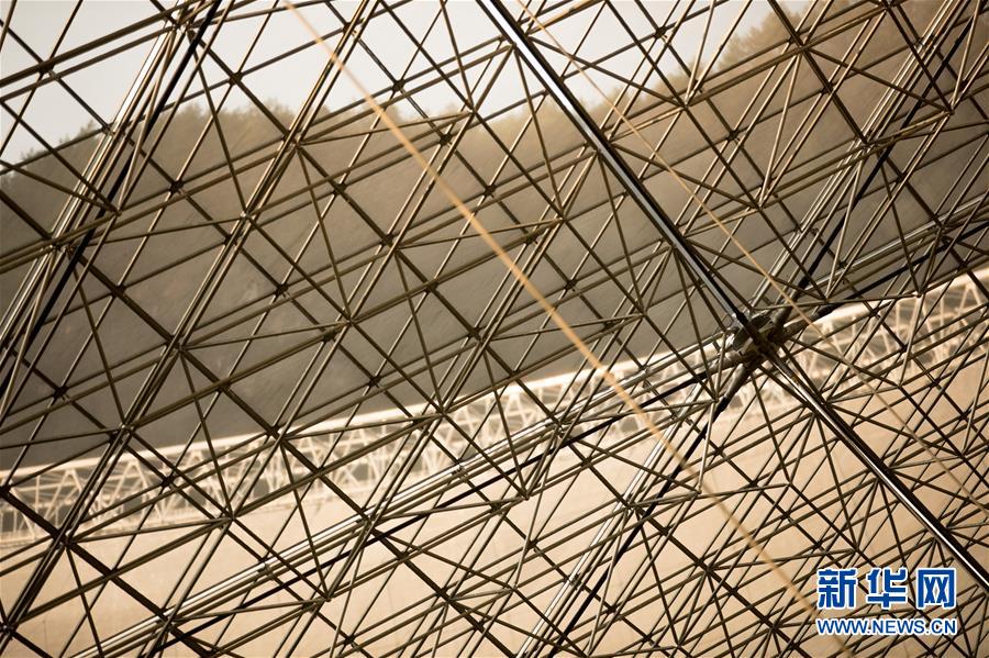 （新華全媒頭條&middot;圖文互動(dòng)）（11）星辰大海，才是它的征途&mdash;&mdash;&ldquo;中國天眼&rdquo;通過國家驗(yàn)收正式開放運(yùn)行