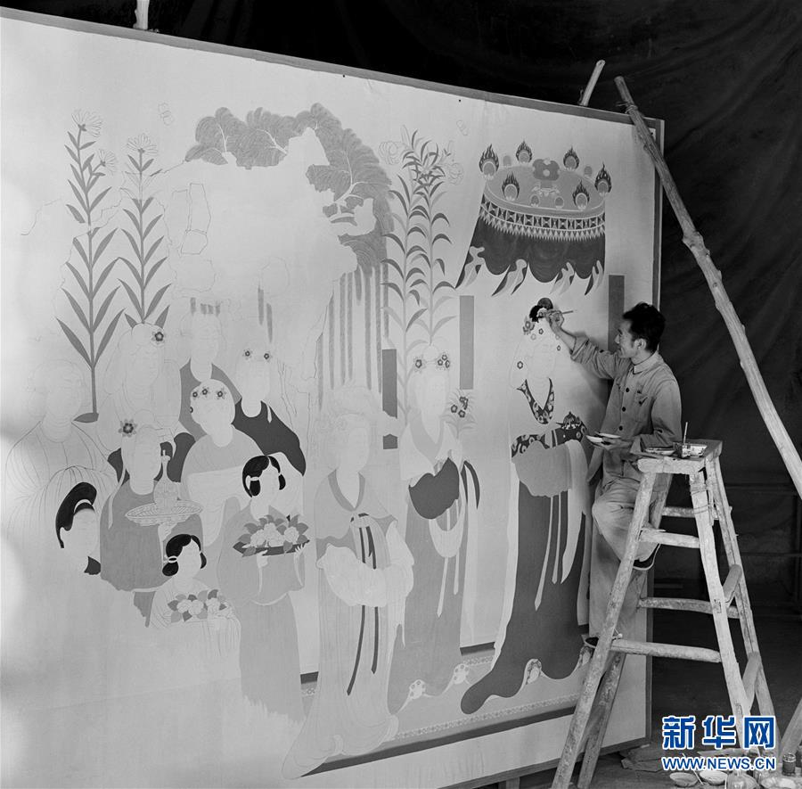 （時代先鋒&middot;圖文互動）（5）此生不悔入沙海 勇?lián)厝问家娊?mdash;&mdash;敦煌研究院文物保護(hù)利用群體群像